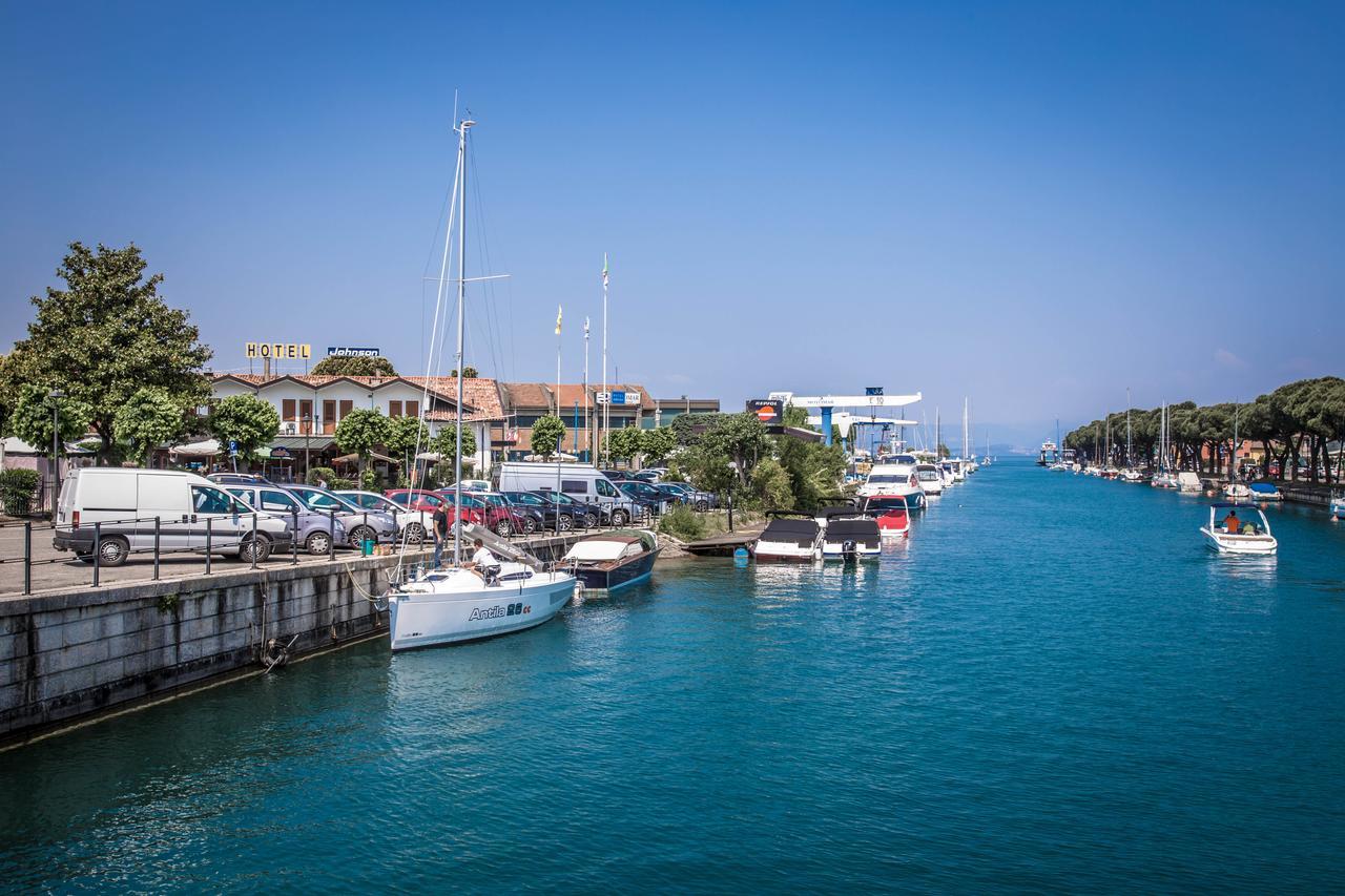 Hotel Johnson Peschiera del Garda Luaran gambar